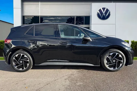 Volkswagen ID.3 Pro 59kWh Match Auto 5dr Thumbnail #4