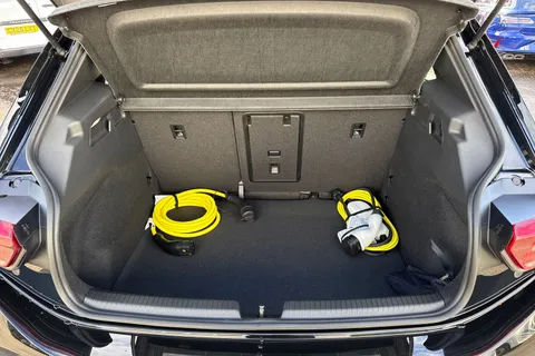 Volkswagen ID.3 Pro 59kWh Match Auto 5dr Thumbnail #7