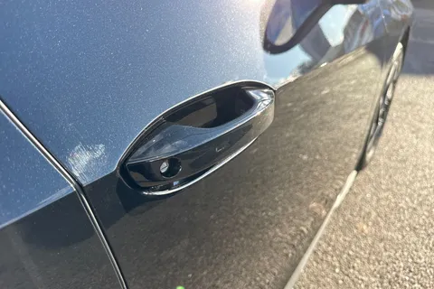 Volkswagen ID.3 Pro 59kWh Match Auto 5dr Thumbnail #27