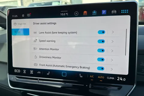 Volkswagen ID.3 Pro 59kWh Match Auto 5dr Thumbnail #48