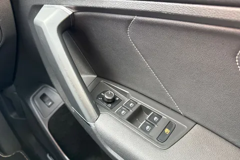 YW68SDU Volkswagen Tiguan Allspace 2.0 TDI R-Line DSG ⭐Area View, Heated front & rear seats, Dynaudio⭐ Thumbnail #21