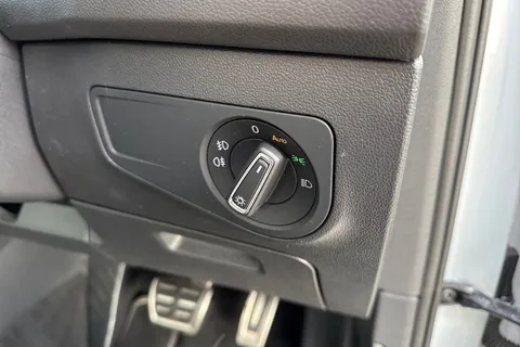 YW68SDU Volkswagen Tiguan Allspace 2.0 TDI R-Line DSG ⭐Area View, Heated front & rear seats, Dynaudio⭐ Thumbnail #42