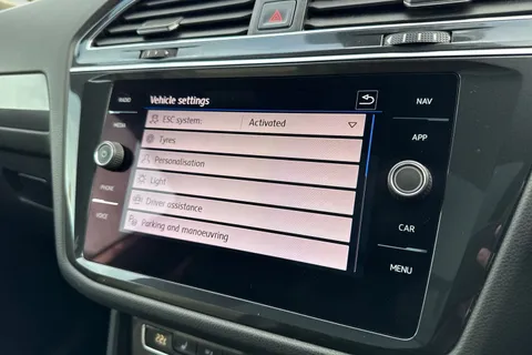 YW68SDU Volkswagen Tiguan Allspace 2.0 TDI R-Line DSG ⭐Area View, Heated front & rear seats, Dynaudio⭐ Thumbnail #58