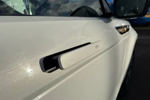 29 of 58 for Land Rover Range Rover Evoque 2.0 D180 MHEV First Edition SUV 5dr Diesel Auto 4WD Euro 6 (s/s) (180 ps)