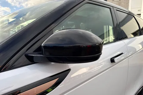 31 of 58 for Land Rover Range Rover Evoque 2.0 D180 MHEV First Edition SUV 5dr Diesel Auto 4WD Euro 6 (s/s) (180 ps)