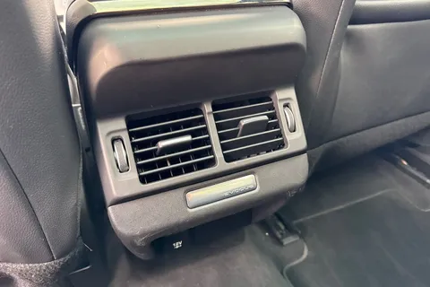 35 of 58 for Land Rover Range Rover Evoque 2.0 D180 MHEV First Edition SUV 5dr Diesel Auto 4WD Euro 6 (s/s) (180 ps)