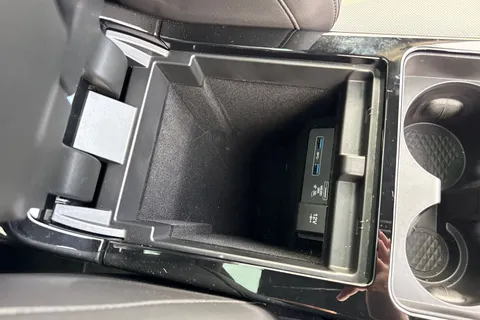 41 of 58 for Land Rover Range Rover Evoque 2.0 D180 MHEV First Edition SUV 5dr Diesel Auto 4WD Euro 6 (s/s) (180 ps)