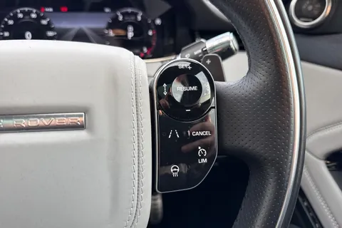 45 of 58 for Land Rover Range Rover Evoque 2.0 D180 MHEV First Edition SUV 5dr Diesel Auto 4WD Euro 6 (s/s) (180 ps)