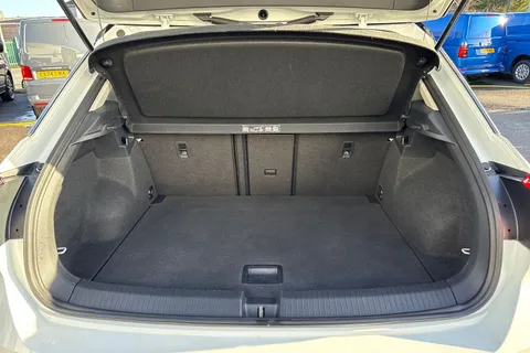 7 of 60 for Volkswagen T-Roc 1.0 TSI Design 5dr ⭐1 Year VW Warranty⭐
