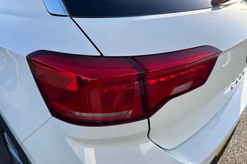 25 of 60 for Volkswagen T-Roc 1.0 TSI Design 5dr ⭐1 Year VW Warranty⭐