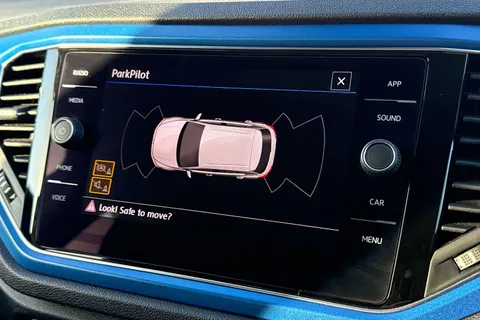 45 of 60 for Volkswagen T-Roc 1.0 TSI Design 5dr ⭐1 Year VW Warranty⭐