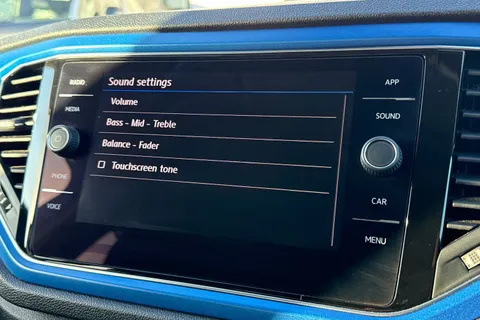 50 of 60 for Volkswagen T-Roc 1.0 TSI Design 5dr ⭐1 Year VW Warranty⭐