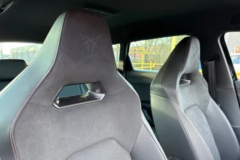 KN75YDP CUPRA Leon 1.5 eTSI V2 DSG Euro 6 (s/s) 5dr Thumbnail #25