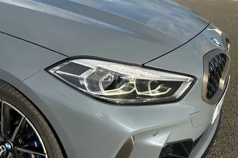 YC21RRU BMW 1 Series 2.0 M135i Auto xDrive Euro 6 (s/s) 5dr Thumbnail #10