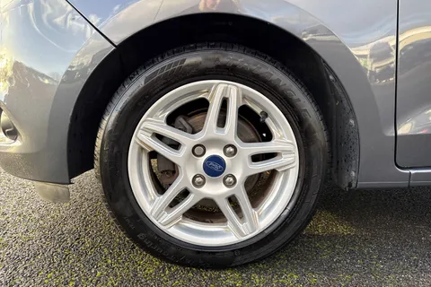 12 of 63 for Ford Ka+ 1.2 Ti-VCT Zetec Euro 6 5dr