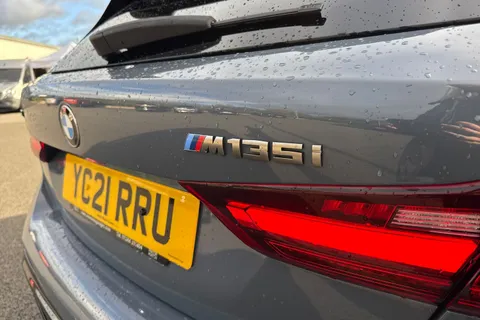 YC21RRU BMW 1 Series 2.0 M135i Auto xDrive Euro 6 (s/s) 5dr Thumbnail #32