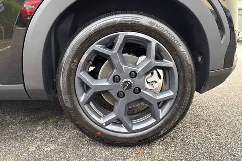  BYD Dolphin Surf 43.2kWh Boost Auto 5dr Thumbnail #23