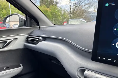  BYD Dolphin Surf 43.2kWh Boost Auto 5dr Thumbnail #54