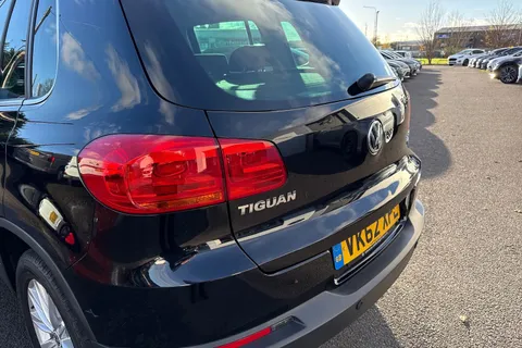 8 of 55 for Volkswagen Tiguan 2.0 TDi BlueMotion Tech SE 5dr ⭐Winter pack, Storage pack⭐