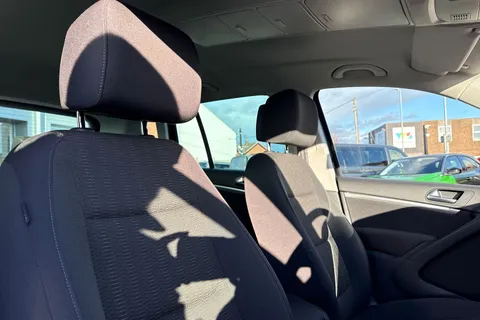 24 of 55 for Volkswagen Tiguan 2.0 TDi BlueMotion Tech SE 5dr ⭐Winter pack, Storage pack⭐