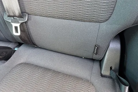 34 of 55 for Volkswagen Tiguan 2.0 TDi BlueMotion Tech SE 5dr ⭐Winter pack, Storage pack⭐