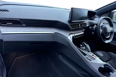 15 of 51 for PEUGEOT 3008 1.2 PureTech GT Premium EAT Euro 6 (s/s) 5dr