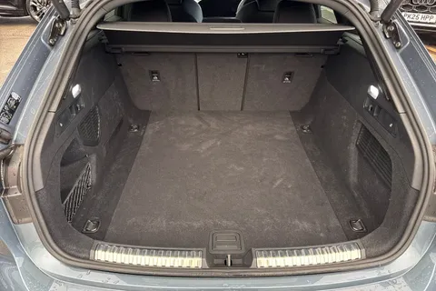 KM25BKJ Audi A5 Avant Edition 1 TFSI 204 PS S tronic Thumbnail #8