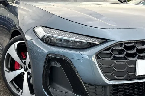 KM25BKJ Audi A5 Avant Edition 1 TFSI 204 PS S tronic Thumbnail #10