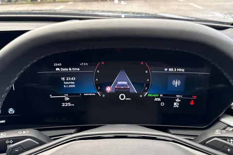 KM25BKJ Audi A5 Avant Edition 1 TFSI 204 PS S tronic Thumbnail #39