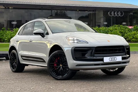 FP24ZXV Porsche Macan 2.9T V6 GTS PDK 4WD Euro 6 (s/s) 5dr Thumbnail #2