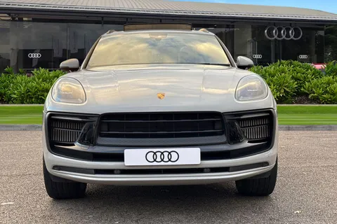 FP24ZXV Porsche Macan 2.9T V6 GTS PDK 4WD Euro 6 (s/s) 5dr Thumbnail #6