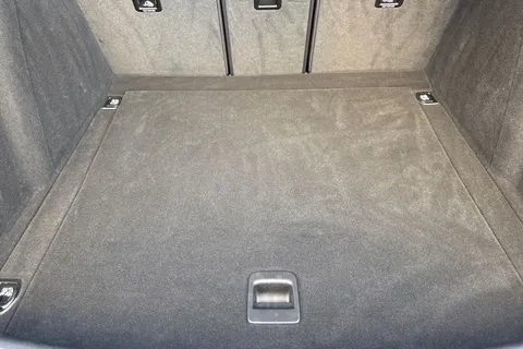 FP24ZXV Porsche Macan 2.9T V6 GTS PDK 4WD Euro 6 (s/s) 5dr Thumbnail #7