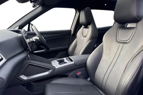  BYD ATTO 2 51.1kWh Boost Auto 5dr Thumbnail #11