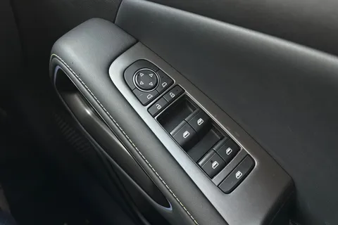  BYD ATTO 2 51.1kWh Boost Auto 5dr Thumbnail #18