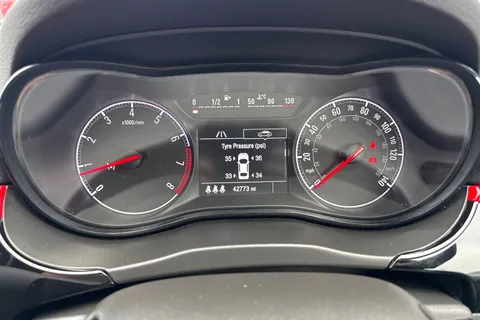 40 of 47 for Vauxhall Corsa 1.4i ecoTEC SRi VX Line Nav Black Euro 6 5dr