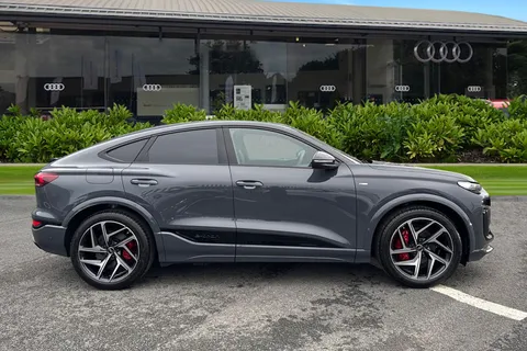  Audi Q6 E-Tron 100kWh Edition 1 Sportback Auto quattro 5dr Thumbnail #4
