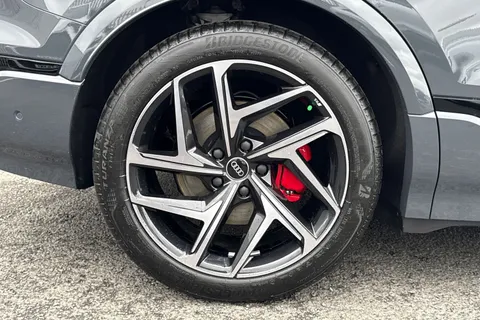  Audi Q6 E-Tron 100kWh Edition 1 Sportback Auto quattro 5dr Thumbnail #12
