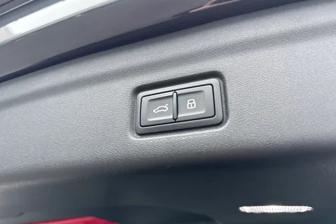  Audi Q6 E-Tron 100kWh Edition 1 Sportback Auto quattro 5dr Thumbnail #38