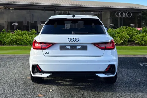  Audi A1 1.0 TFSI 30 Black Edition Sportback S Tronic Euro 6 (s/s) 5dr Thumbnail #5