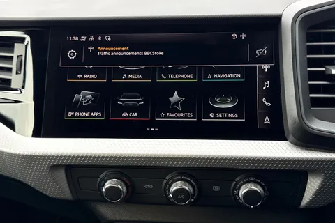  Audi A1 1.0 TFSI 30 Black Edition Sportback S Tronic Euro 6 (s/s) 5dr Thumbnail #17