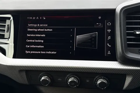  Audi A1 1.0 TFSI 30 Black Edition Sportback S Tronic Euro 6 (s/s) 5dr Thumbnail #38