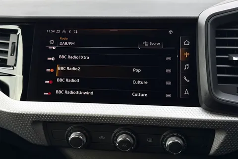  Audi A1 1.0 TFSI 30 Black Edition Sportback S Tronic Euro 6 (s/s) 5dr Thumbnail #44