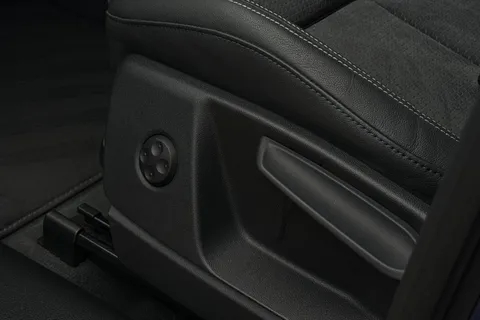 KM23BVS Audi Q5 S line 45 TFSI quattro 265 PS S tronic Thumbnail #33