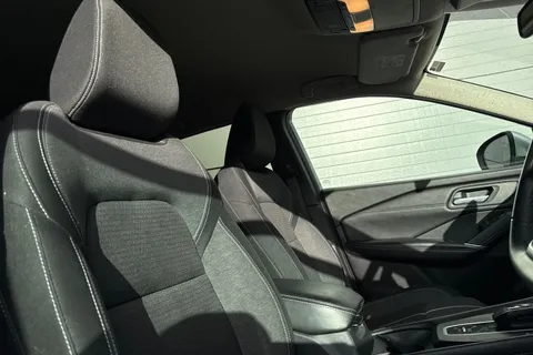 FX23YDD Nissan Qashqai 1.5 h e-POWER N-Connecta Auto Euro 6 (s/s) 5dr Thumbnail #25