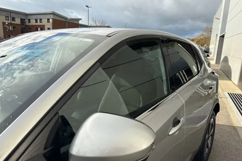 FX23YDD Nissan Qashqai 1.5 h e-POWER N-Connecta Auto Euro 6 (s/s) 5dr Thumbnail #29