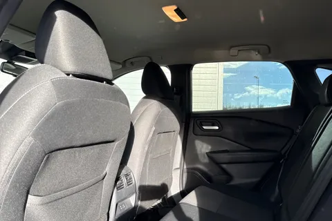 FX23YDD Nissan Qashqai 1.5 h e-POWER N-Connecta Auto Euro 6 (s/s) 5dr Thumbnail #38