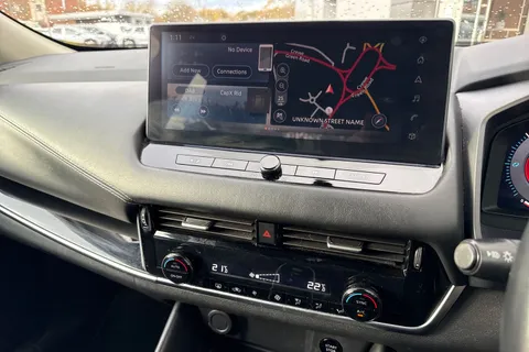 FX23YDD Nissan Qashqai 1.5 h e-POWER N-Connecta Auto Euro 6 (s/s) 5dr Thumbnail #45