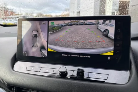 FX23YDD Nissan Qashqai 1.5 h e-POWER N-Connecta Auto Euro 6 (s/s) 5dr Thumbnail #52