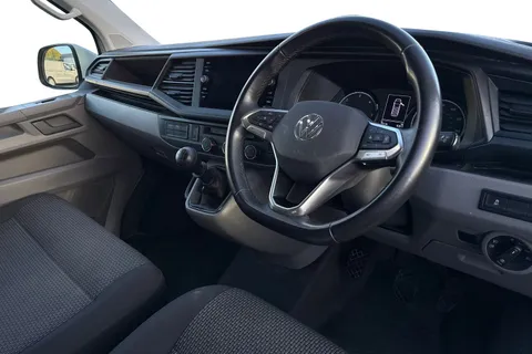 DG74EEU Volkswagen Transporter T32 Panel Van Highline LWB 150 PS 6sp Manual - LED's / Nav Thumbnail #14