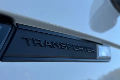 DG74EEU Volkswagen Transporter T32 Panel Van Highline LWB 150 PS 6sp Manual - LED's / Nav Thumbnail #26